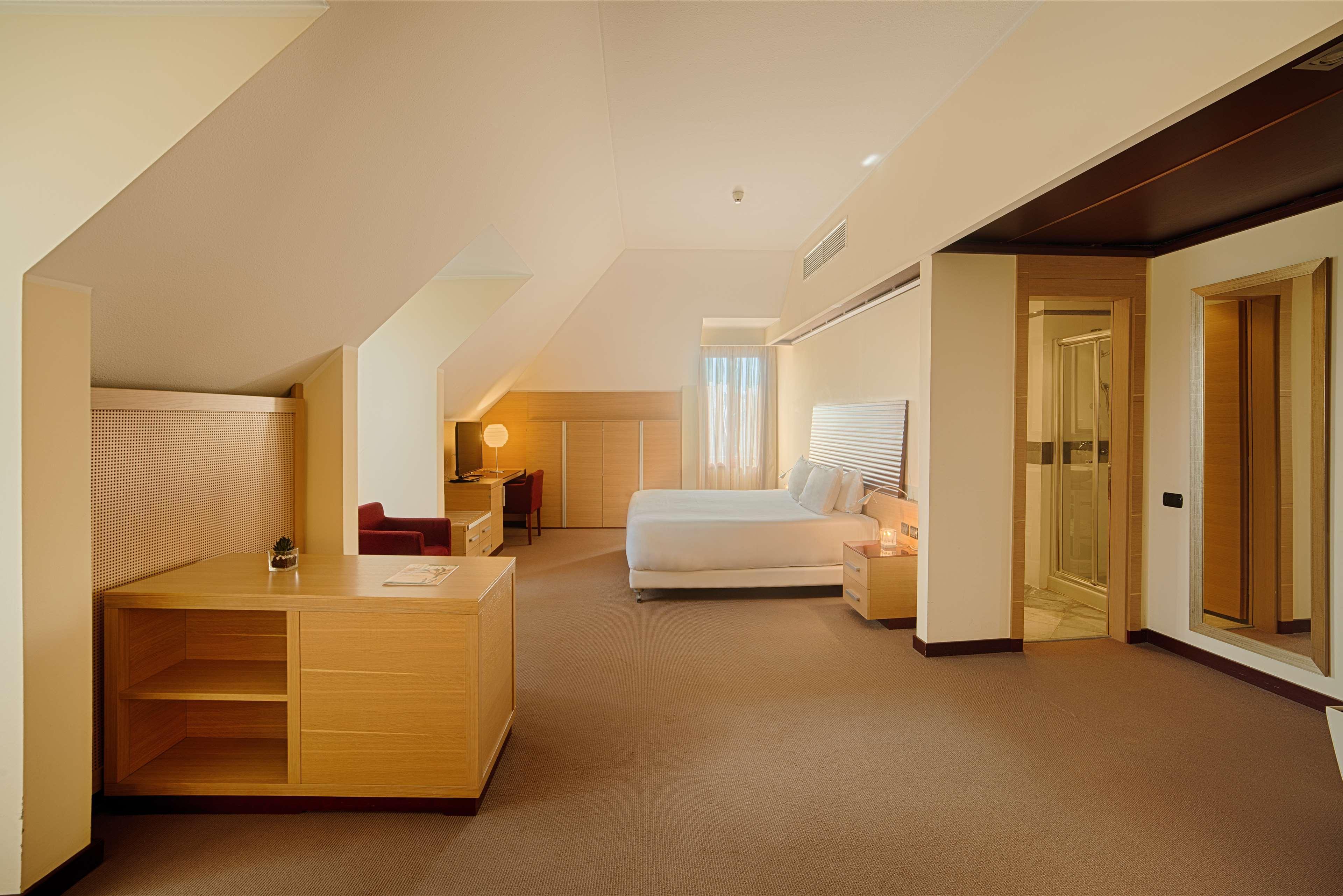 Hotel Nh Milano 2