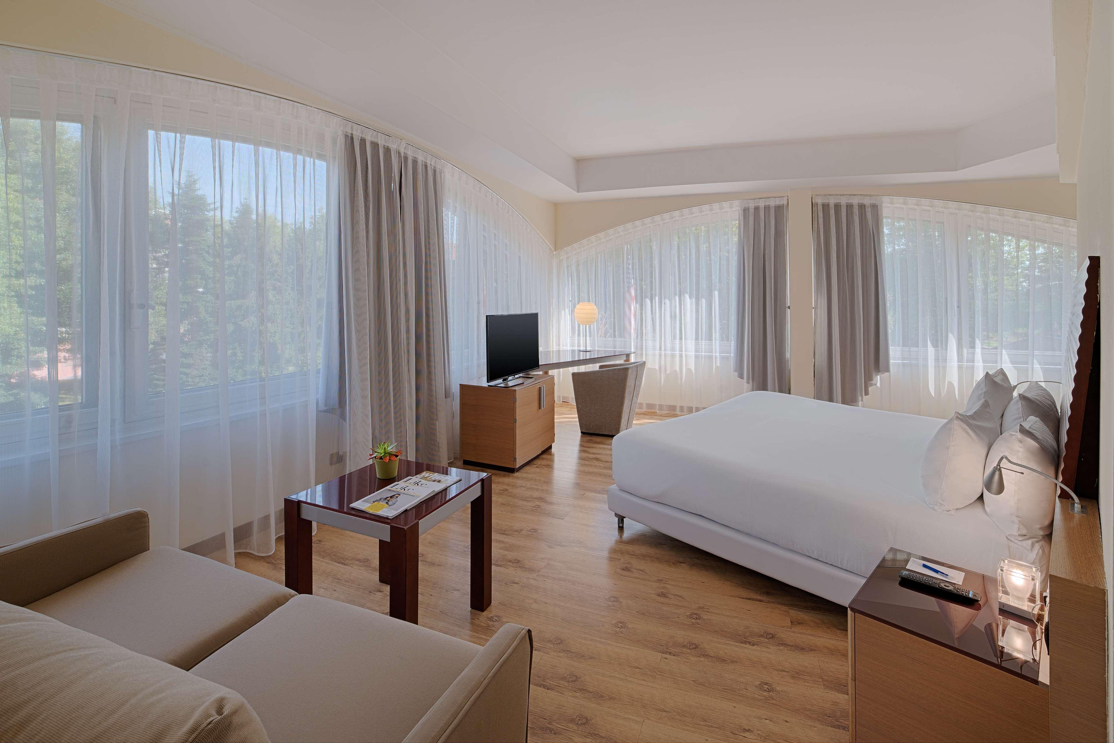 Hotel Nh Milano 2 4*