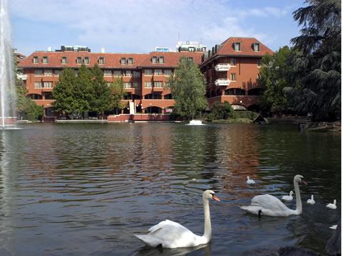 Nh Milano 2 Hotel 4*